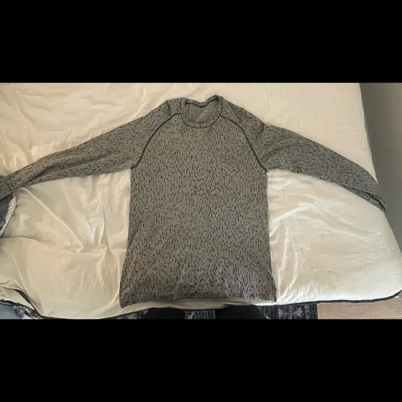 Lululemon Metal Vent Long Sleeve - Picture 2 of 2